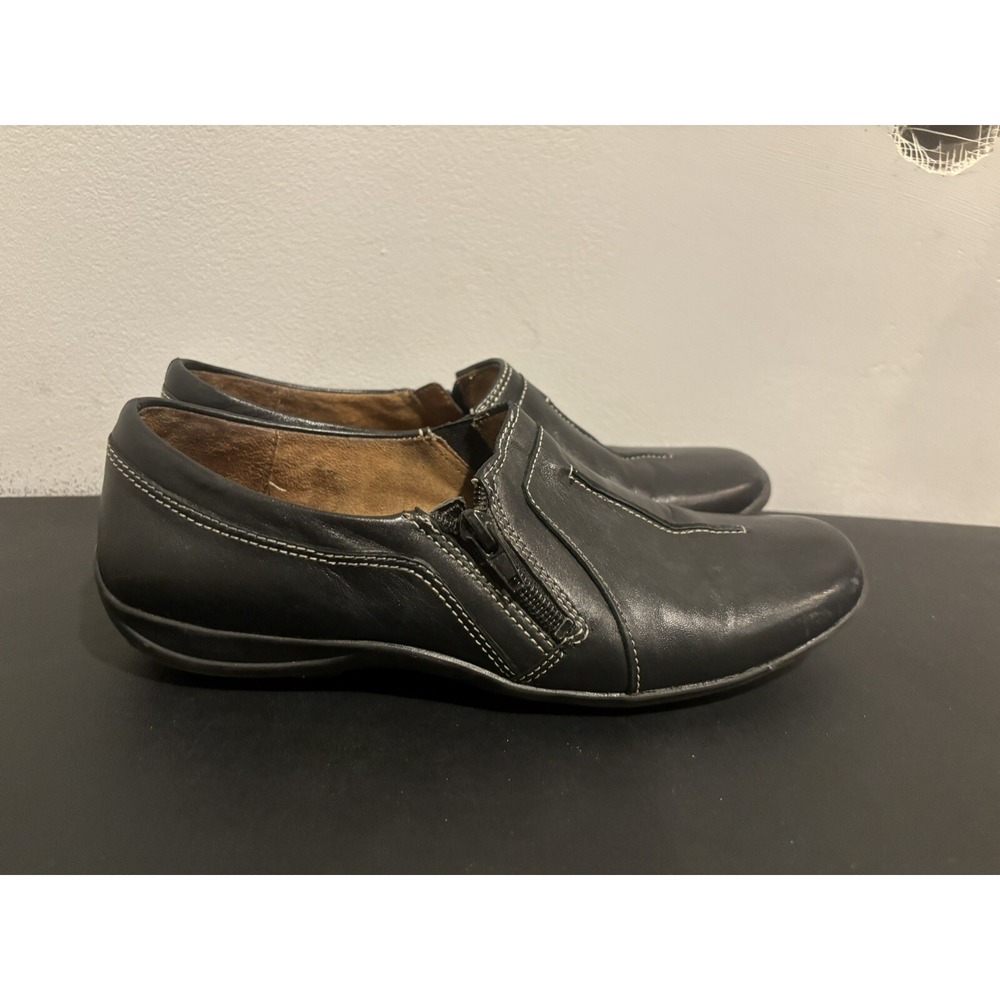 Naturalized Loafer Shoe 7.5 Women's Slip On Black Casual
